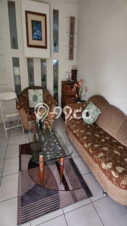 Rumah Luas Asri 5 KT Siap Huni di Taman Kopo Indah Bandung Rumah Luas Asri 5 KT Siap Huni di Taman Kopo Indah Bandung