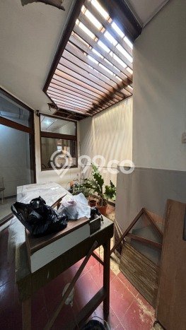 For Sale! Premium House LT 215m2 Desain Elegan di Pasteur For Sale! Premium House LT 215m2 Desain Elegan di Pasteur