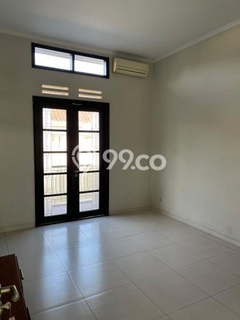 Rumah sewa siap pakai 5 KT di Kota Baru Parahyangan, Bandung Rumah sewa siap pakai 5 KT di Kota Baru Parahyangan, Bandung