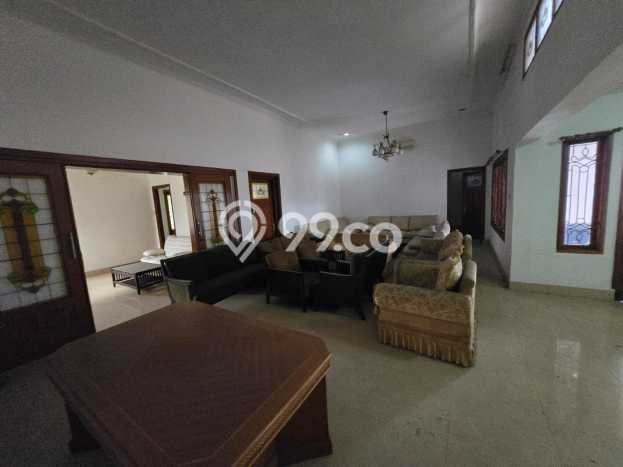 Sewa Rumah Nyaman di Riau LT 1063m2 / LB 600m2 Kondisi Bagus Sewa Rumah Nyaman di Riau LT 1063m2 / LB 600m2 Kondisi Bagus