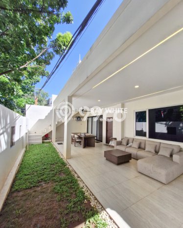 Dijual Rumah Elit Exclusive di Kebayoran Baru, Jakarta Selatan Dijual Rumah Elit Exclusive di Kebayoran Baru, Jakarta Selatan