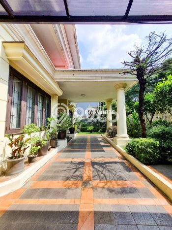 Rumah Luxury Modern Tanpa Renovasi di Pondok Labu Jakarta Selatan Rumah Luxury Modern Tanpa Renovasi di Pondok Labu Jakarta Selatan