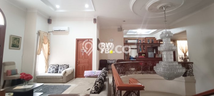 Dijual Hunian Mewah dengan Fasilitas Sekitar Komplit di Kebayoran Baru, Jakarta Selatan Dijual Hunian Mewah dengan Fasilitas Sekitar Komplit di Kebayoran Baru, Jakarta Selatan