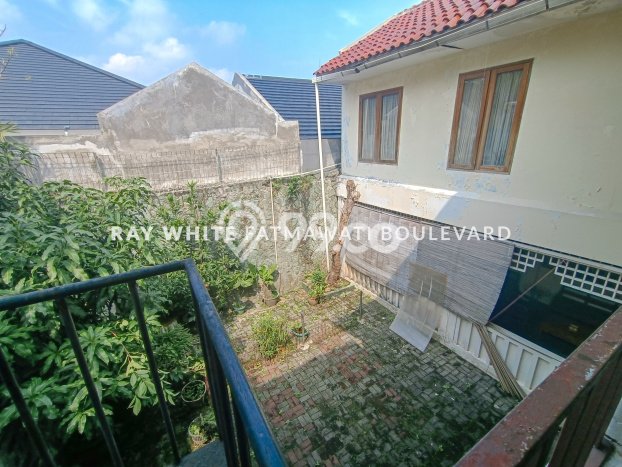 Rumah Nyaman di Cilandak, Jakarta Selatan, LT 705m² Bangunan 675m² Rumah Nyaman di Cilandak, Jakarta Selatan, LT 705m² Bangunan 675m²