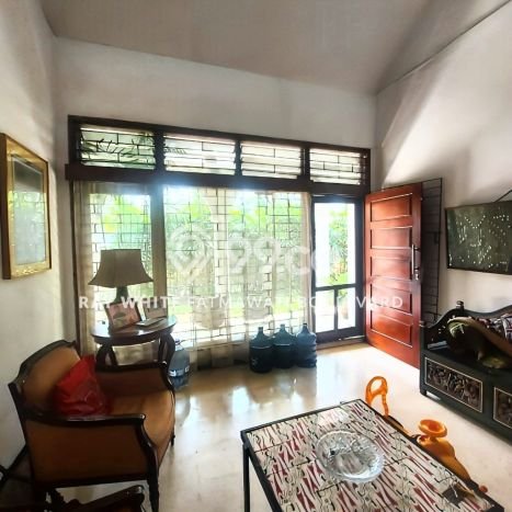 Rumah Elit LB 300m2 Siap Pakai Desain Elegan di Cipete, Jakarta Selatan Rumah Elit LB 300m2 Siap Pakai Desain Elegan di Cipete, Jakarta Selatan