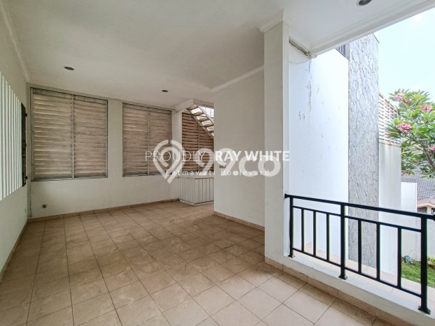 Rumah di Cipete, 4 KT, Area Berkembang Rumah di Cipete, 4 KT, Area Berkembang