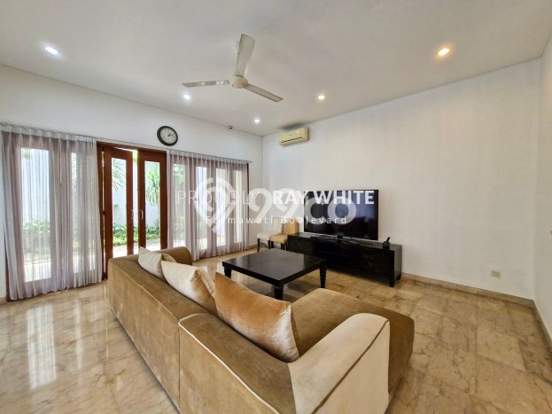 Rumah area Cipete, 4 KT, Area Berkembang Rumah area Cipete, 4 KT, Area Berkembang