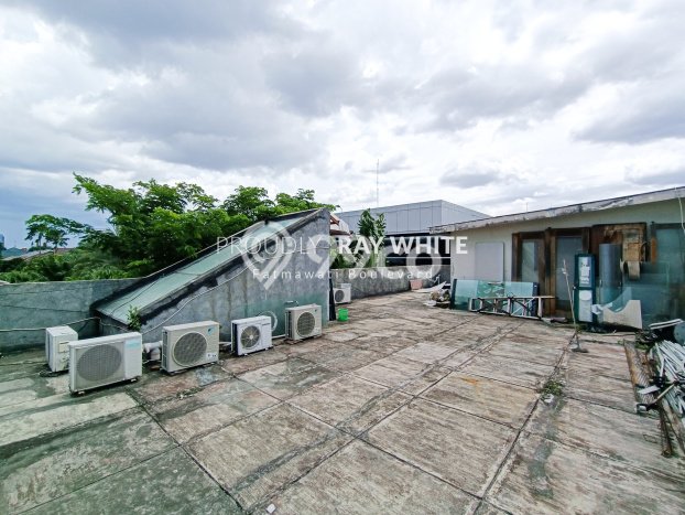 Kantor di Ampera, Luas 360m², Pusat Bisnis, Mainroad Kantor di Ampera, Luas 360m², Pusat Bisnis, Mainroad