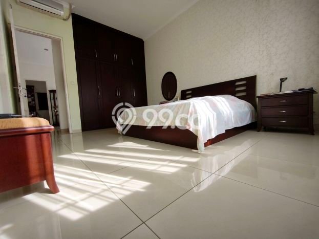 Rumah Luxury Modern Siap Huni di Lebak Bulus Jakarta Selatan Rumah Luxury Modern Siap Huni di Lebak Bulus Jakarta Selatan