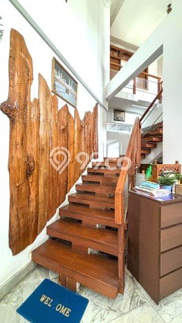 Rumah Luxury Modern Siap Huni di Bintaro Tangerang Selatan Rumah Luxury Modern Siap Huni di Bintaro Tangerang Selatan