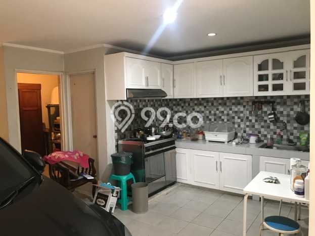 Rumah Elit LB 245m2 Siap Pakai Desain Elegan di Bintaro, Tangerang Selatan Rumah Elit LB 245m2 Siap Pakai Desain Elegan di Bintaro, Tangerang Selatan