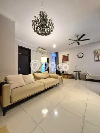 Hunian Elit LB 180m2 Siap Pakai Desain Elegan di Bintaro, Tangerang Selatan Hunian Elit LB 180m2 Siap Pakai Desain Elegan di Bintaro, Tangerang Selatan
