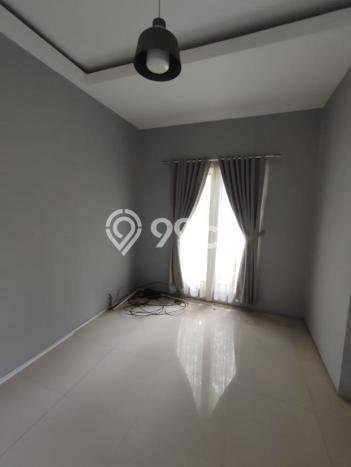 Rumah Luxury Modern Tanpa Renovasi di Bintaro Tangerang Selatan Rumah Luxury Modern Tanpa Renovasi di Bintaro Tangerang Selatan