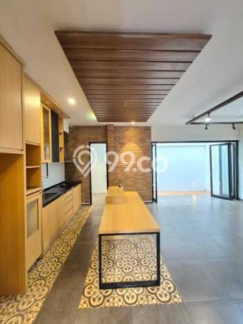 Rumah Elit Modern Tanpa Renovasi di Bintaro Tangerang Selatan Rumah Elit Modern Tanpa Renovasi di Bintaro Tangerang Selatan