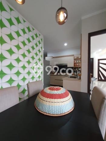 Rumah Luxury Modern Siap Huni di Bintaro Tangerang Selatan Rumah Luxury Modern Siap Huni di Bintaro Tangerang Selatan