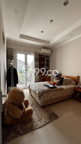 Dijual Rumah Luas Elegan Dengan View Cantik di Bintaro, Tangerang Selatan Dijual Rumah Luas Elegan Dengan View Cantik di Bintaro, Tangerang Selatan