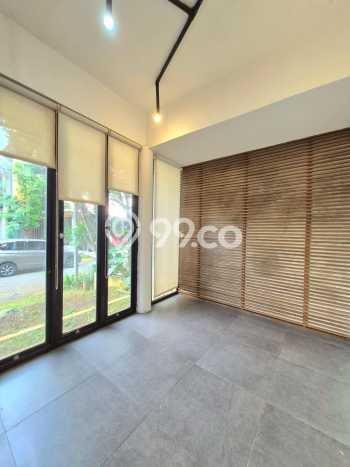 Rumah Elit Modern Tanpa Renovasi di Bintaro Tangerang Selatan Rumah Elit Modern Tanpa Renovasi di Bintaro Tangerang Selatan
