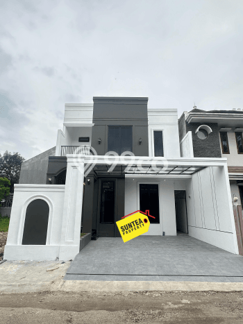 Siap Huni Hunian Elit 4 Kamar di BSD Dekat ke Mana Pun Siap Huni Hunian Elit 4 Kamar di BSD Dekat ke Mana Pun