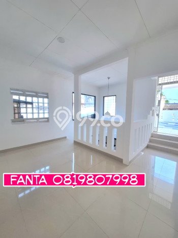 Hunian Nyaman Asri 3 KT Siap Huni di Sektor 5 - Bintaro Tangerang Selatan Hunian Nyaman Asri 3 KT Siap Huni di Sektor 5 - Bintaro Tangerang Selatan