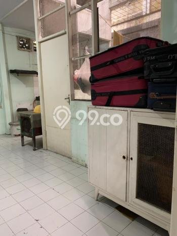 Dijual Hunian Rumah Terawat 3 KT di Bintaro, Tangerang Selatan Dijual Hunian Rumah Terawat 3 KT di Bintaro, Tangerang Selatan