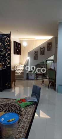 Dijual Rumah Luas Elegan Dengan View Eksklusif di Lebak Bulus, Jakarta Selatan Dijual Rumah Luas Elegan Dengan View Eksklusif di Lebak Bulus, Jakarta Selatan