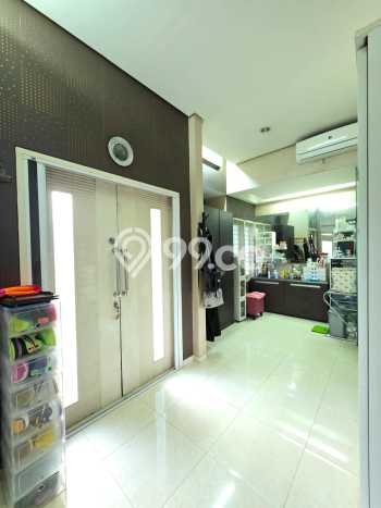 Hunian Elit LB 200m2 Siap Huni Desain Elegan di Sektor 9-Bintaro, Tangerang Selatan Hunian Elit LB 200m2 Siap Huni Desain Elegan di Sektor 9-Bintaro, Tangerang Selatan