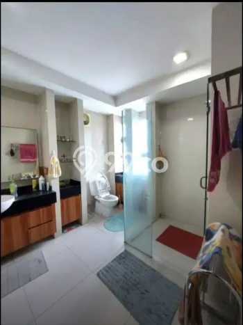 Rumah Mewah Siap Huni LT 566m2 di Sleman, Sleman Rumah Mewah Siap Huni LT 566m2 di Sleman, Sleman
