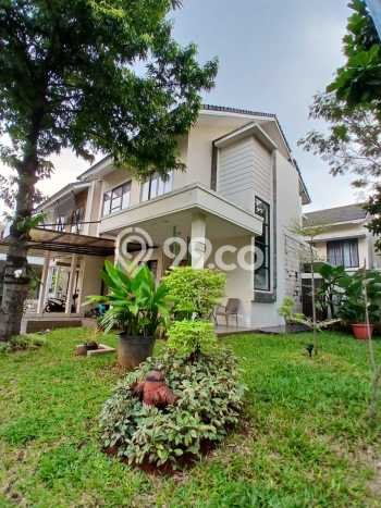 Rumah Mewah LB 200m2 Siap Huni Desain Elegan di Bintaro, Tangerang Selatan Rumah Mewah LB 200m2 Siap Huni Desain Elegan di Bintaro, Tangerang Selatan