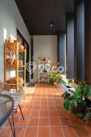 Jual Rumah Mewah Elegan Dengan View Cantik di Bintaro, Tangerang Selatan Jual Rumah Mewah Elegan Dengan View Cantik di Bintaro, Tangerang Selatan
