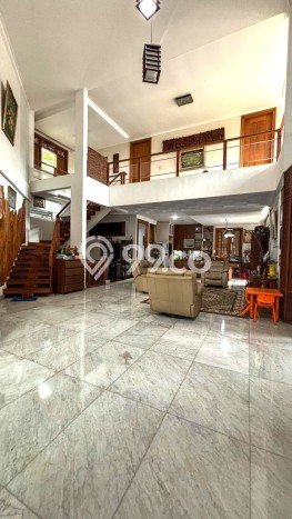 Rumah Luxury Modern Siap Huni di Bintaro Tangerang Selatan Rumah Luxury Modern Siap Huni di Bintaro Tangerang Selatan