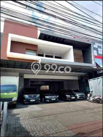 Rumah Mewah Siap Huni LT 566m2 di Sleman, Sleman Rumah Mewah Siap Huni LT 566m2 di Sleman, Sleman