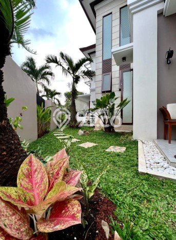 Rumah Elit Modern Tanpa Renovasi di Bintaro Tangerang Selatan Rumah Elit Modern Tanpa Renovasi di Bintaro Tangerang Selatan