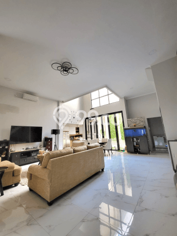 Rumah Elit LB 385m2 Siap Huni Desain Elegan di Bintaro, Tangerang Selatan Rumah Elit LB 385m2 Siap Huni Desain Elegan di Bintaro, Tangerang Selatan