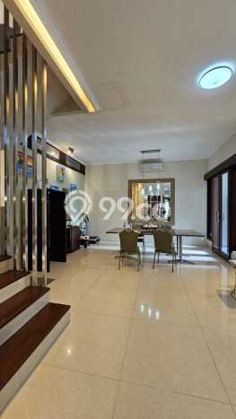 Dijual Rumah Mewah Megah Dengan View Eksklusif di Bintaro, Tangerang Selatan Dijual Rumah Mewah Megah Dengan View Eksklusif di Bintaro, Tangerang Selatan