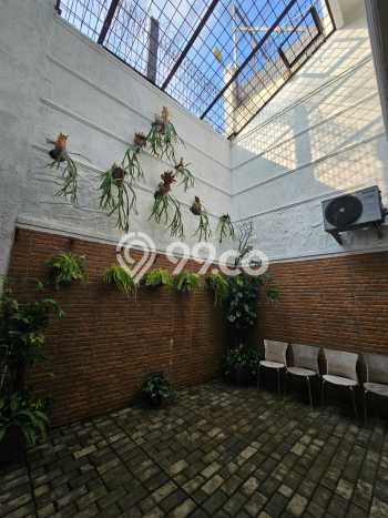 Dijual Rumah Mewah Elegan Dengan View Cantik di Bintaro, Tangerang Selatan Dijual Rumah Mewah Elegan Dengan View Cantik di Bintaro, Tangerang Selatan