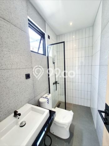 Dijual Rumah Mewah Elegan Dengan View Cantik di Bintaro, Tangerang Selatan Dijual Rumah Mewah Elegan Dengan View Cantik di Bintaro, Tangerang Selatan