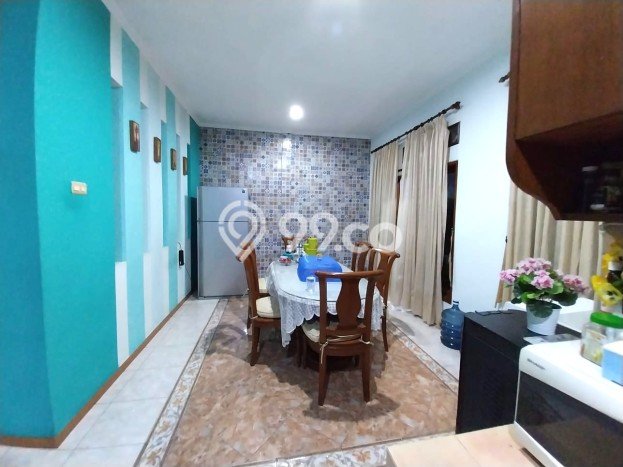 Jual Rumah Luas Megah Dengan View Cantik di Kemang, Jakarta Selatan Jual Rumah Luas Megah Dengan View Cantik di Kemang, Jakarta Selatan