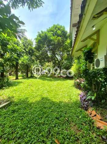 Dijual Rumah Luas Megah Dengan View Eksklusif di Bintaro, Tangerang Selatan Dijual Rumah Luas Megah Dengan View Eksklusif di Bintaro, Tangerang Selatan