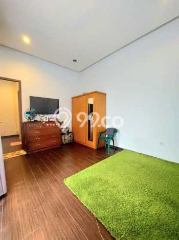Rumah Mewah LB 180m2 Siap Pakai Desain Elegan di Bintaro, Tangerang Selatan Rumah Mewah LB 180m2 Siap Pakai Desain Elegan di Bintaro, Tangerang Selatan