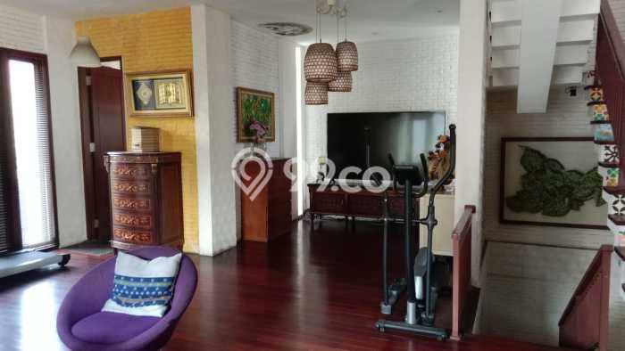 Hunian Super Mewah dengan Akses Paling Strategis di Bintaro, Tangerang Selatan Hunian Super Mewah dengan Akses Paling Strategis di Bintaro, Tangerang Selatan