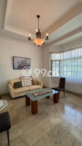 Jual Rumah Mewah Megah Dengan View Eksklusif di Bintaro, Tangerang Selatan Jual Rumah Mewah Megah Dengan View Eksklusif di Bintaro, Tangerang Selatan