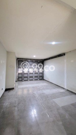 Rumah Luxury Modern Siap Huni di Bintaro Tangerang Selatan Rumah Luxury Modern Siap Huni di Bintaro Tangerang Selatan