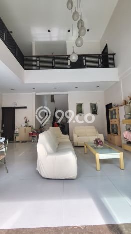 Rumah Luxury Modern Siap Huni di Bintaro Tangerang Selatan Rumah Luxury Modern Siap Huni di Bintaro Tangerang Selatan