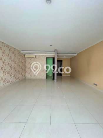 Rumah Elit LB 300m2 Siap Huni Desain Elegan di Bintaro, Tangerang Selatan Rumah Elit LB 300m2 Siap Huni Desain Elegan di Bintaro, Tangerang Selatan