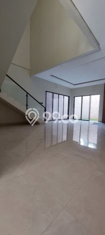 Rumah Luxury Modern Tanpa Renovasi di Bintaro Tangerang Selatan Rumah Luxury Modern Tanpa Renovasi di Bintaro Tangerang Selatan
