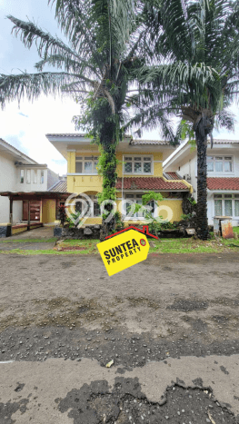 Ready to Use! Premium House LT 180m2 Desain Elegan di Bintaro Ready to Use! Premium House LT 180m2 Desain Elegan di Bintaro
