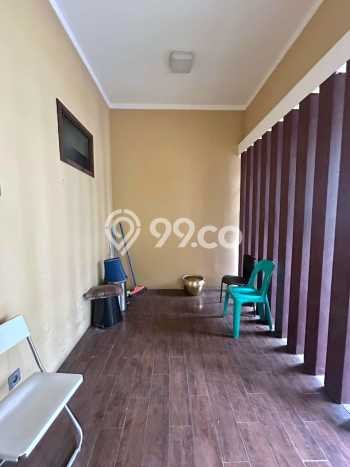 Rumah Elit LB 300m2 Siap Huni Desain Elegan di Bintaro, Tangerang Selatan Rumah Elit LB 300m2 Siap Huni Desain Elegan di Bintaro, Tangerang Selatan