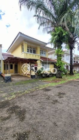 Ready to Use! Premium House LT 180m2 Desain Elegan di Bintaro Ready to Use! Premium House LT 180m2 Desain Elegan di Bintaro