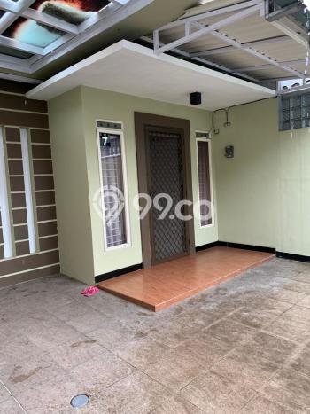 KESEMPATAN TERBAIK! Rumah di Taman Kopo Indah, 2 KT, Siap Huni, Luas 102m² LB 80m² KESEMPATAN TERBAIK! Rumah di Taman Kopo Indah, 2 KT, Siap Huni, Luas 102m² LB 80m²