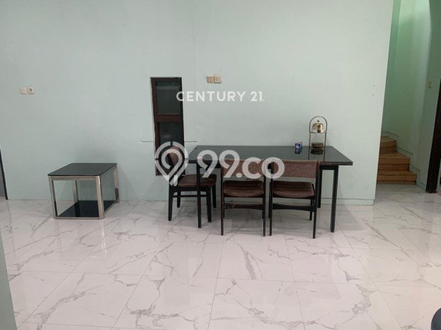 Disewakan Rumah Murah di Kota Baru Parahyangan Bandung Punya 4 KT Disewakan Rumah Murah di Kota Baru Parahyangan Bandung Punya 4 KT